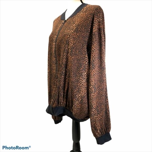 Kathryn Deene Animal Print Jacket. Size 18/20. - Picture 2 of 5